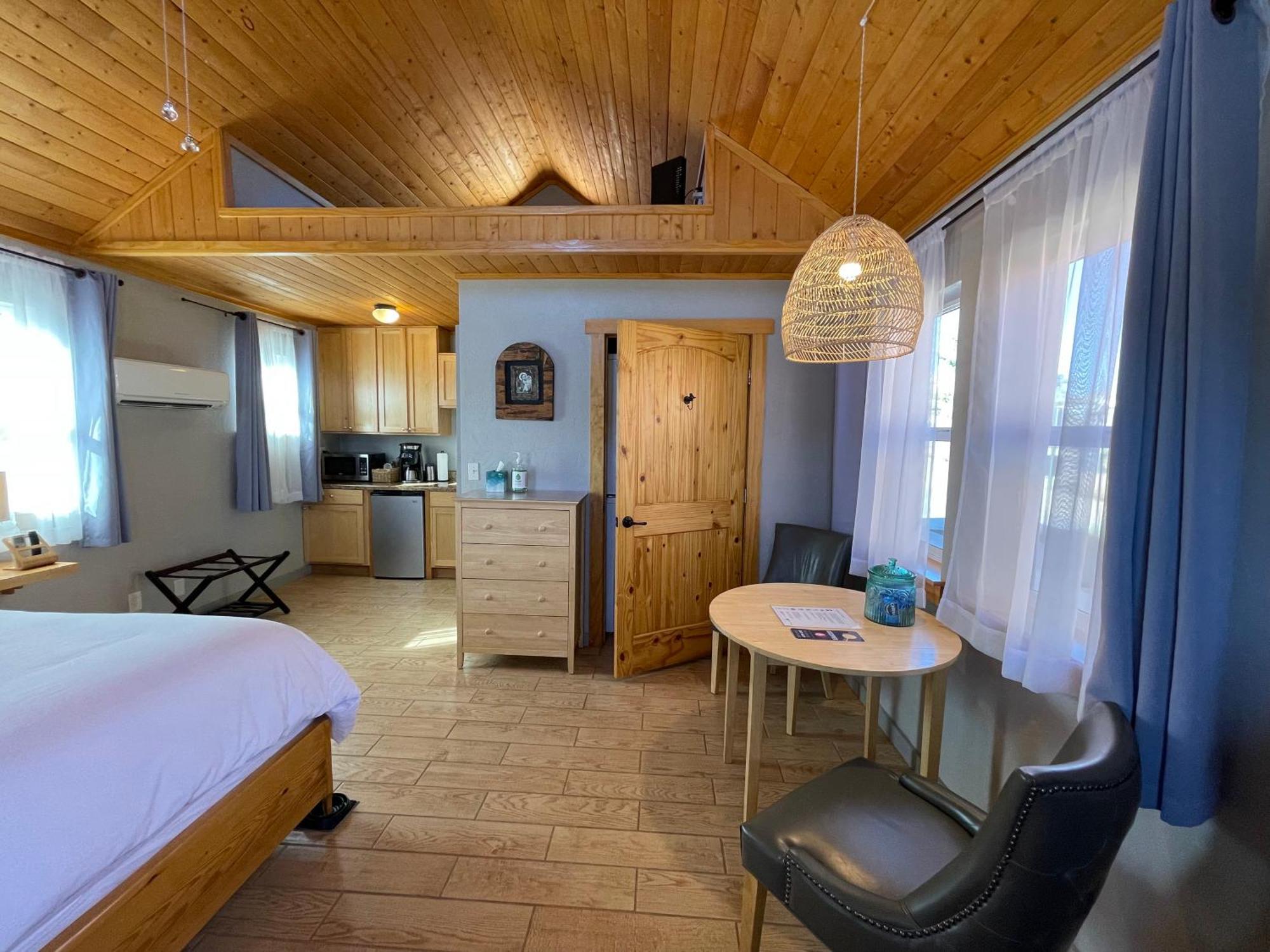 Willow Street Cottages Bluff Εξωτερικό φωτογραφία